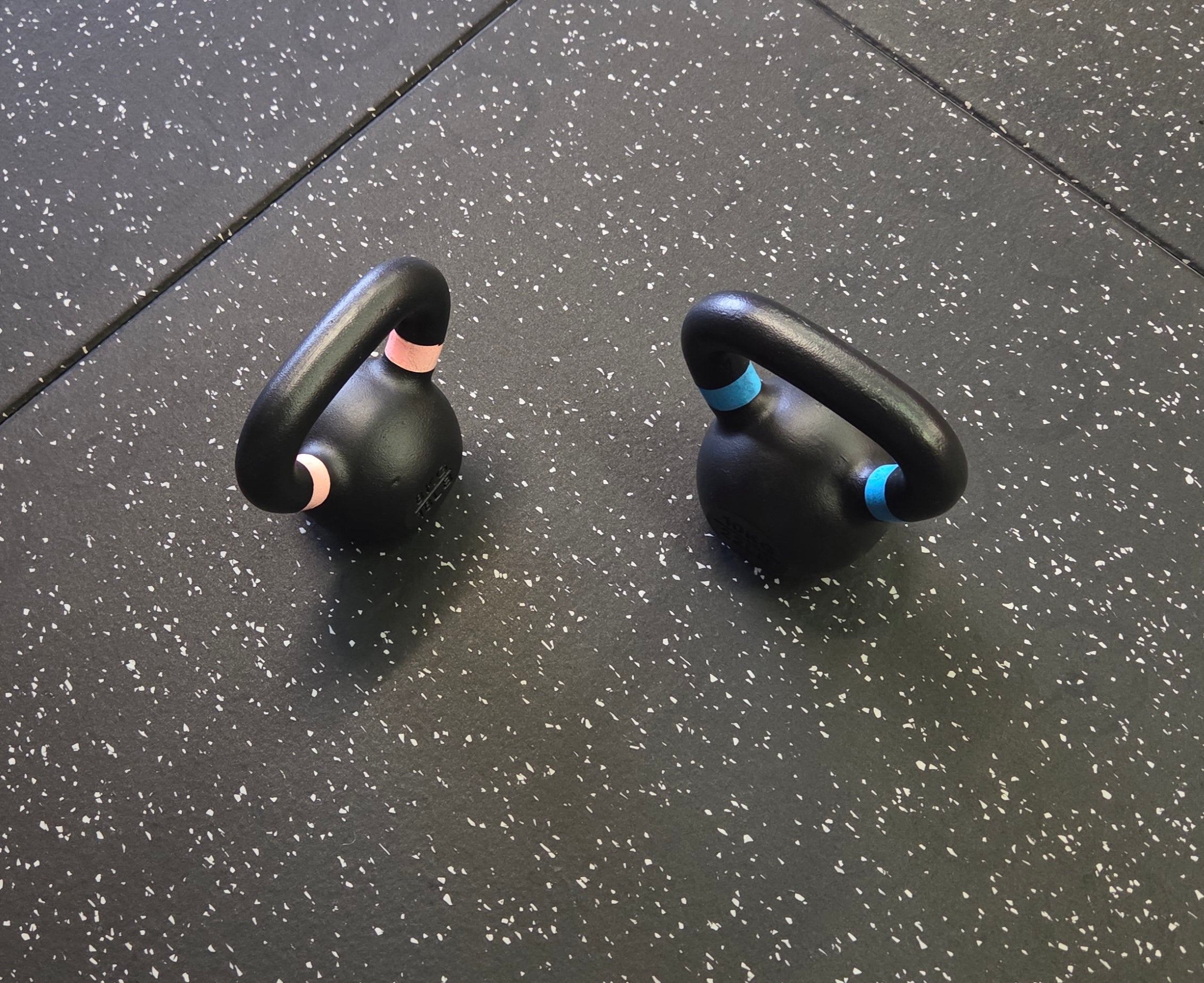 Premium EPDM Rubber Gym Flooring - Grey Fleck 15mm Gym Mats