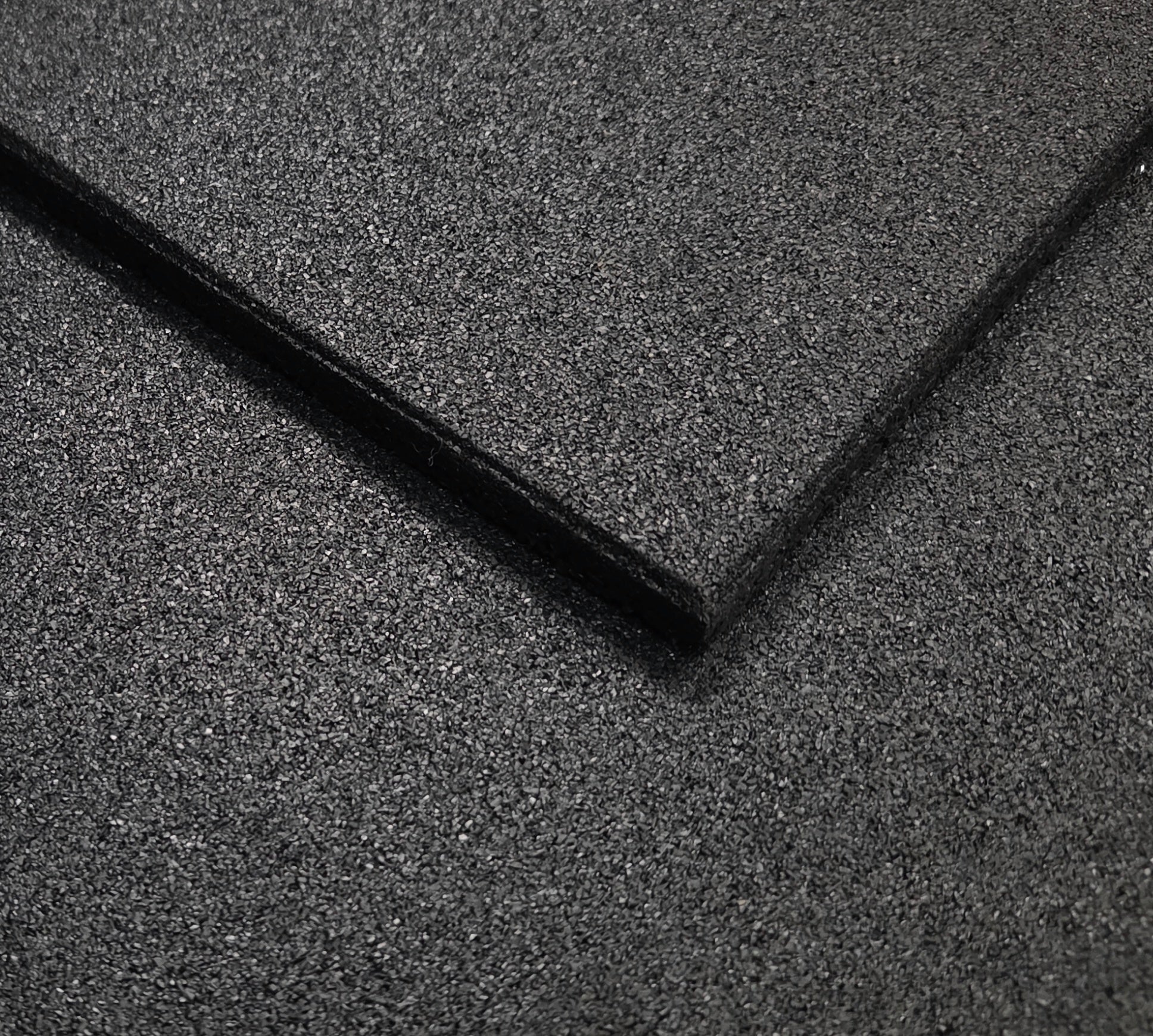 Rubber Gym Flooring - BLACK - 15mm Commercial Gym Mats